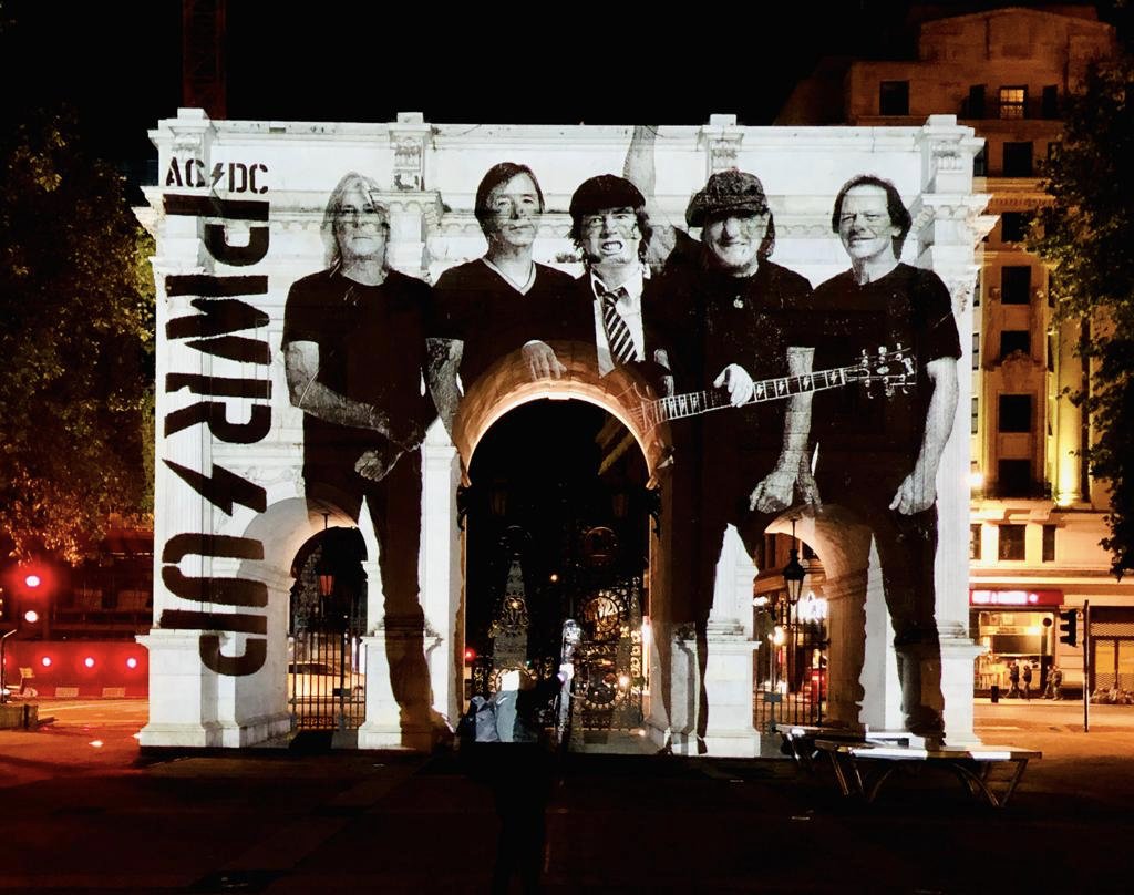 #PWRUP THE WORLD #SHOTINTHEDARK 12:00 AM NYC / 5:00 AM LONDON / 3:00 PM SYDNEY