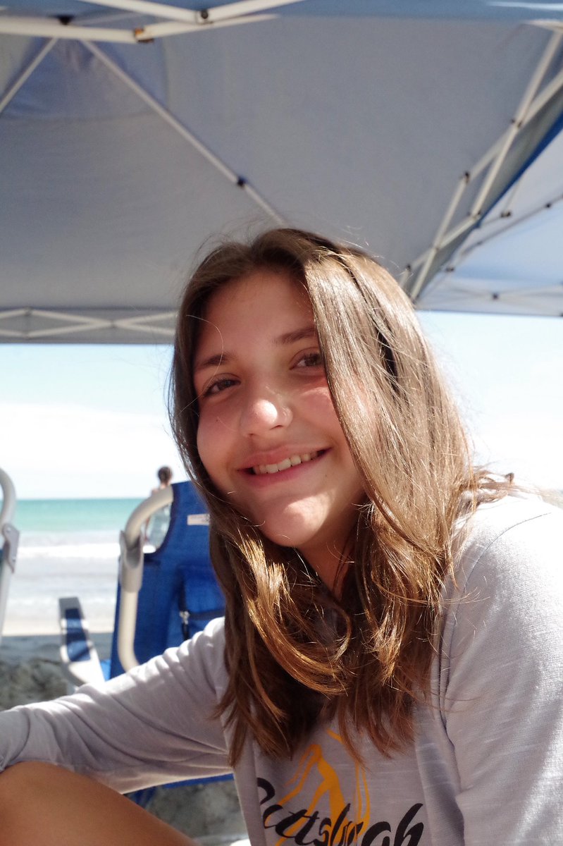 ella_rubenstein's tweet photo. hey @Harry_Styles my sister libby is battling brain cancer and loves you more then anything! A video from you would mean the world to her!!โค๏ธ #libbystrong https://t.co/qOWIQvcxN8