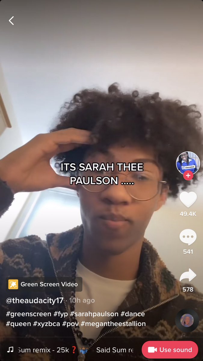 sarah paulson dancing is a tiktok trend now?? what is happening 😭