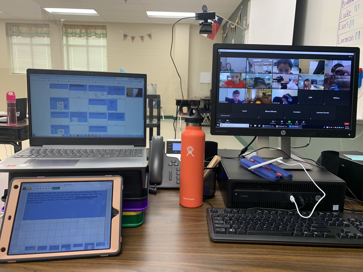 Working out math problems .... and I can see them all working at the same time !!!! Thanks <a href="/Mrs_SAlvarez/">Susie Alvarez</a>  for the great tip ! Whiteboard.fi <a href="/NISDKallison/">Kallison Elementary</a>  <a href="/NISDElemMath/">NISD Elementary Math</a>