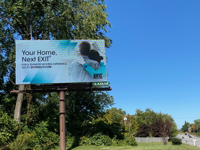 JoinExit's tweet image. Need a couple hints for your quest in The Great EXIT Billboard Hunt? Here are two photos that show a little more of the surrounding locations.

The first person to find all 3 of our billboards and send us the locations via exitrealtyempireassociates.com/contact-us wins a $50 Home Depot gift card.