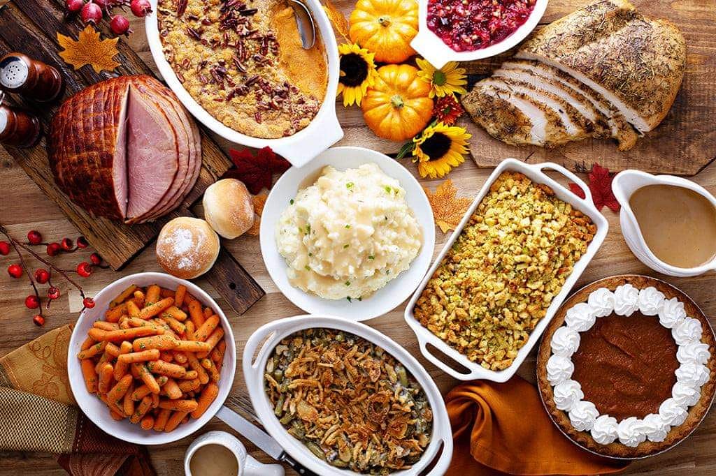 TexTaxIns's tweet photo. Do you know someone in need this season? Thanksgiving is our favorite time of year and Texas Taxes &amp; Insurance would like to help out 5 families this Thanksgiving. To nominate a family please message us privately a small story on the family.

Thank You https://t.co/oXPyLRe91l