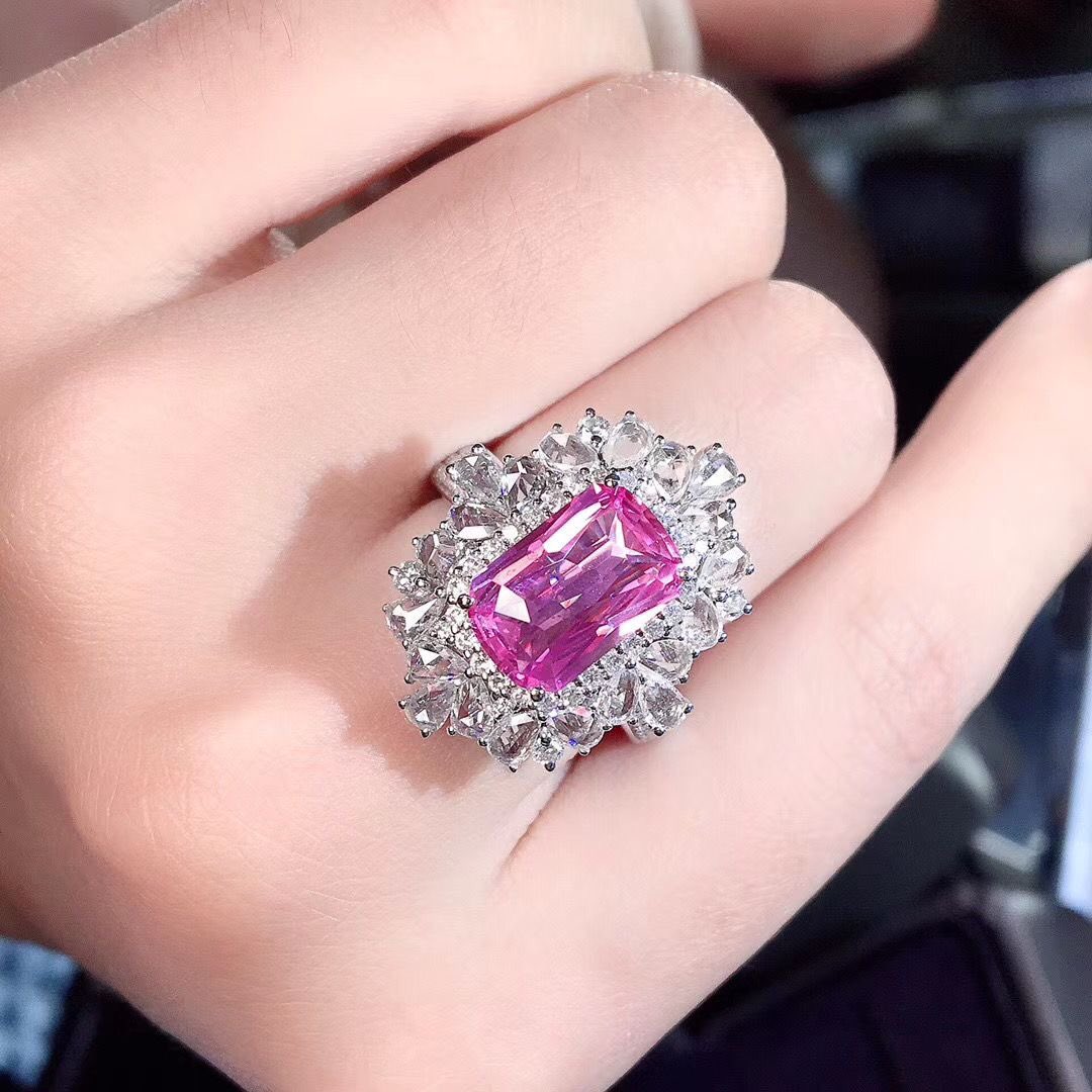 joannecrystals's tweet photo. No, not a Pink Diamond but a 3.29 ct. Unheated Pink Sapphire, surrounded by Natural Diamonds &amp; 18K Gold Transformable Pendant/Ring. Not selling the piece , for sharing so all can admire its brilliance https://t.co/aciuFdtS9x