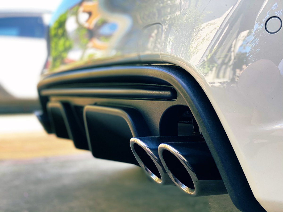 smart_abarth's tweet photo. 今日はMYABAで
どちらも特性があり楽しい
#通勤車
#abarth #abarth595
#abarth595competizione
#abarnista
#アバルト #アバルト595
#アバルト595コンペティツィオーネ
#サソリの毒 #相棒アバルト
#クマルト #MYABA https://t.co/WhasK3zKka