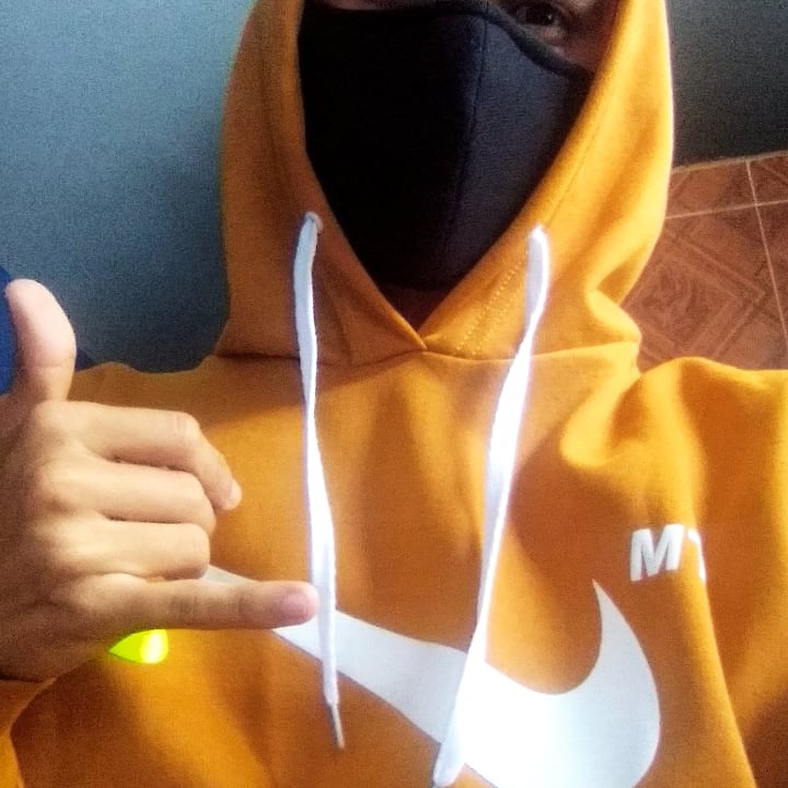 Mayfend20's tweet photo. Buenas Gente https://t.co/afSXnu6UEH