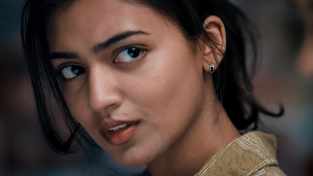 illusionistChay's tweet photo. Nazriya in Ohm Shanthi Oshaana is love. ❤️🥺 https://t.co/xoMzZcHdKr