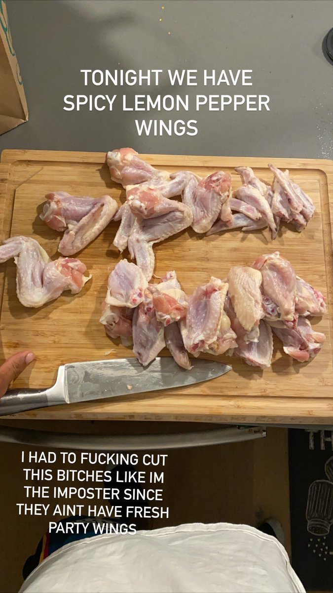 DemetriusHarmon's tweet image. i got drunk and made hot lemon pepper wings