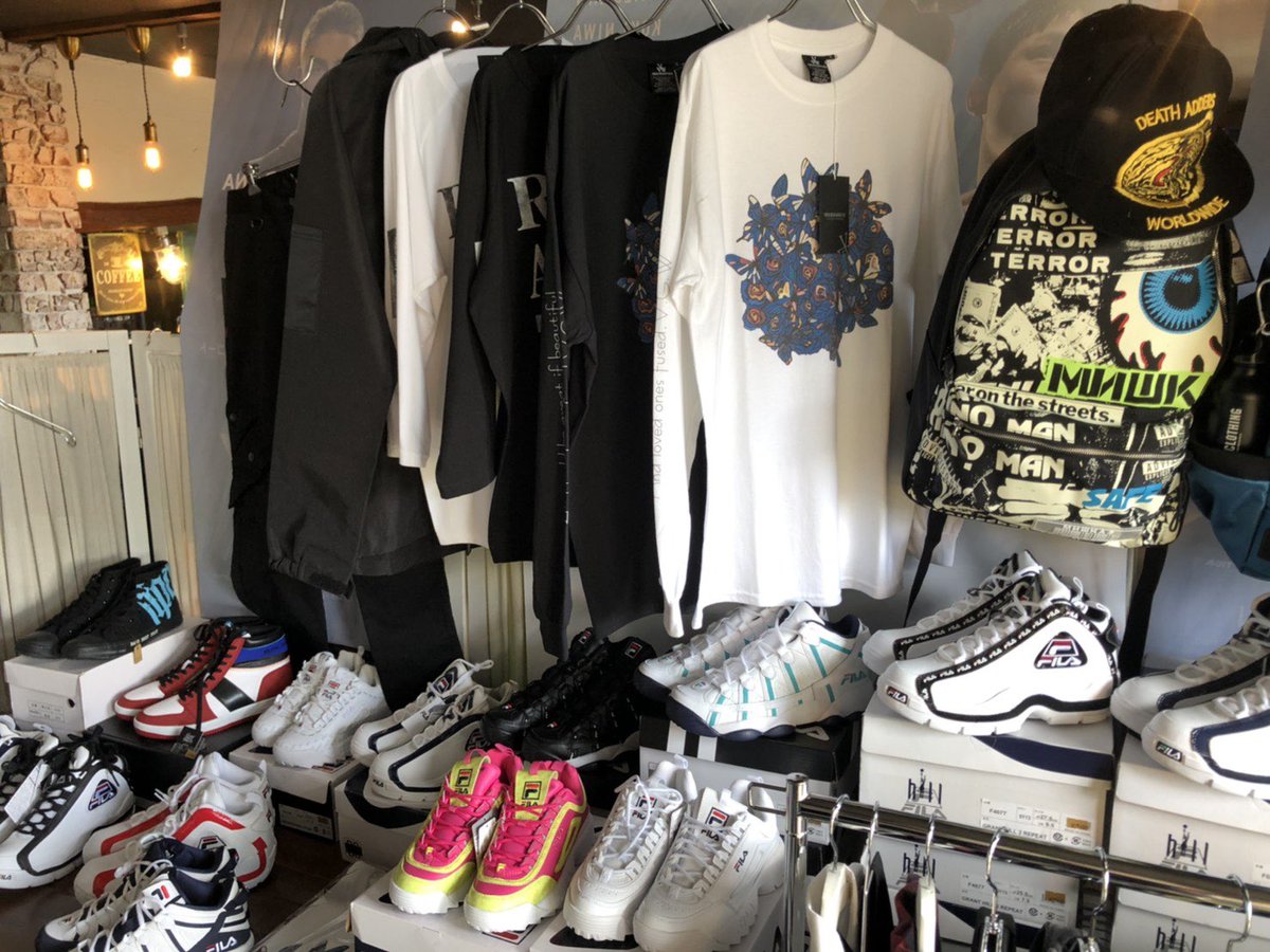 VIRGOwearworks's tweet photo. 【DEALER】
shop _ SLOW CLOTHING
@SlowClothing 

date _ 岡山県津山市大田493 1F
TEL 0868-32-9630

map _ https://t.co/7zo0gp0MB4

store _ https://t.co/xriuL2SiiI

#virgowearworks #slowclothing https://t.co/2JYZXXQsBp
