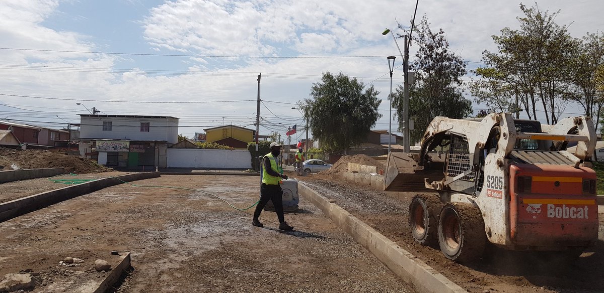 VictorSVenegas's tweet photo. Apertura Reloj de Sol... un cambio radical para la conectividad de #MartaBrunet #SeguimosAvanzando @JuntaMarta  @BrunetPlan @BrunettMarta 
@ServiuRM @Minvu @MinvuRM https://t.co/8iufLZq9aw