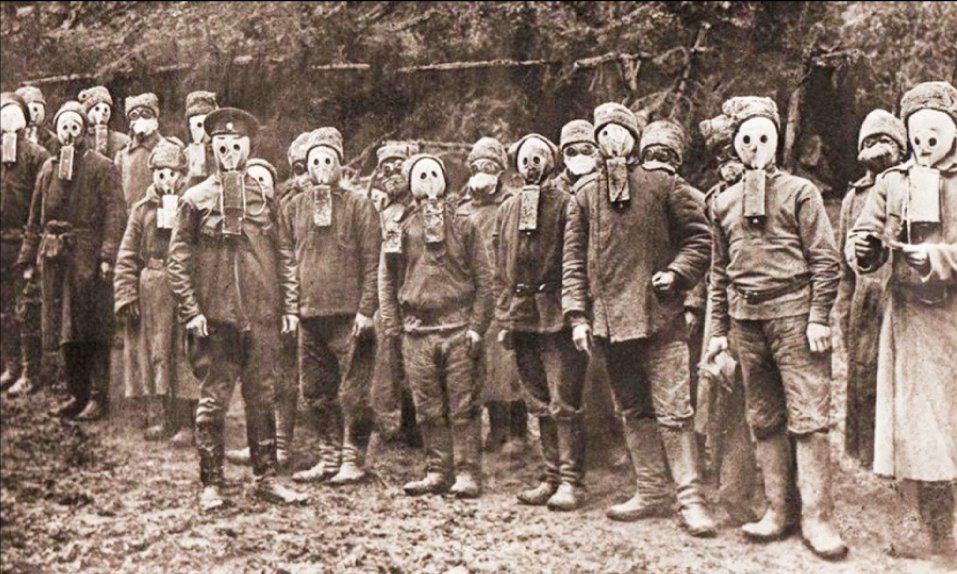 Nicky_the_ii's tweet photo. Look at these comrades having a good time! Silly German gas has no effect on us!

@AlisonDawe1 
#KOWWI20 https://t.co/kj1uz6srdu