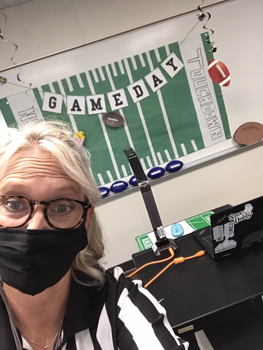 LeMeilleur4thgr's tweet photo. Are you ready for some...test review?!? 4th grade KVA making passes at showing what they know!  One guy showed up onscreen with his helmet on and my heart was so happy! Finding joy online in the little things. #ACECubs #4thMath #KVA https://t.co/kr4UDpB4mV