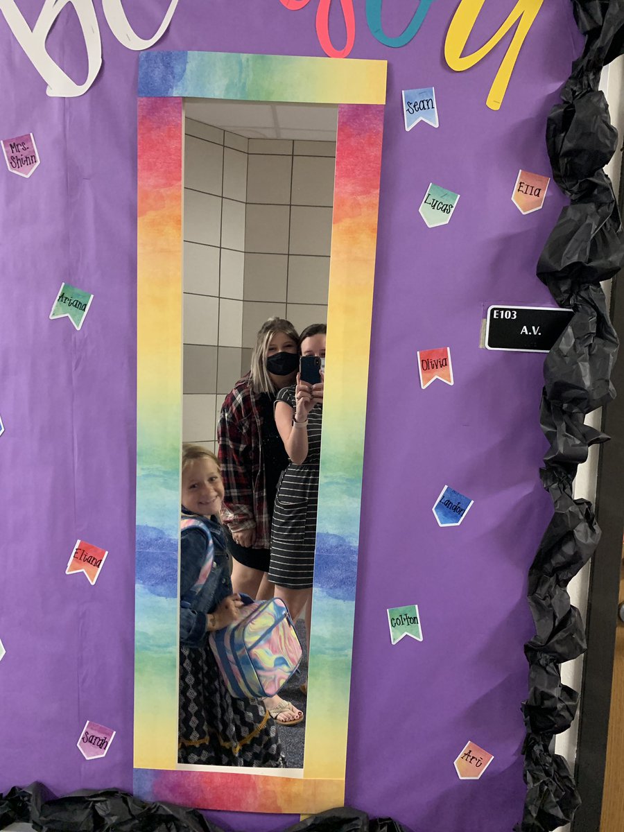 This one who struck a pose today made my day! 💕 #walstars