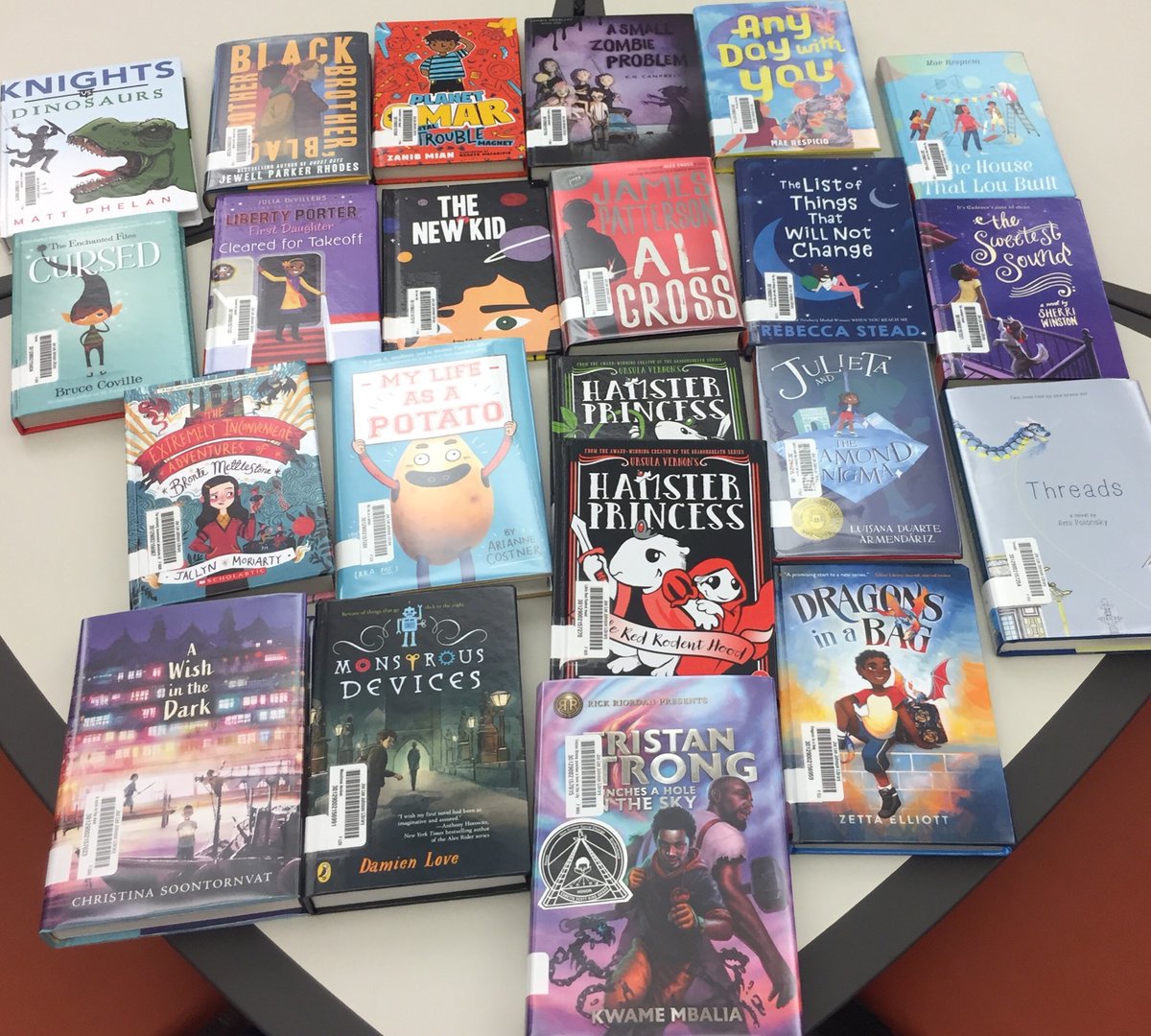 JLJ_Library's tweet image. #NewLibraryBooks #FavoriteThings #MoreOnTheWay