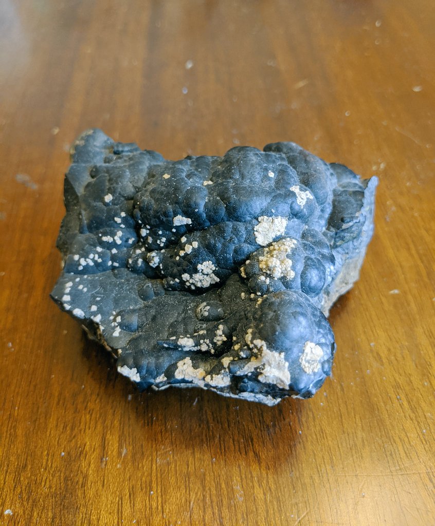 It's sedimentary, my dear tweet media