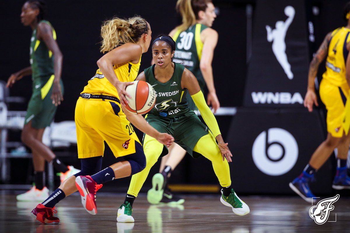 Indiana Fever tweet media