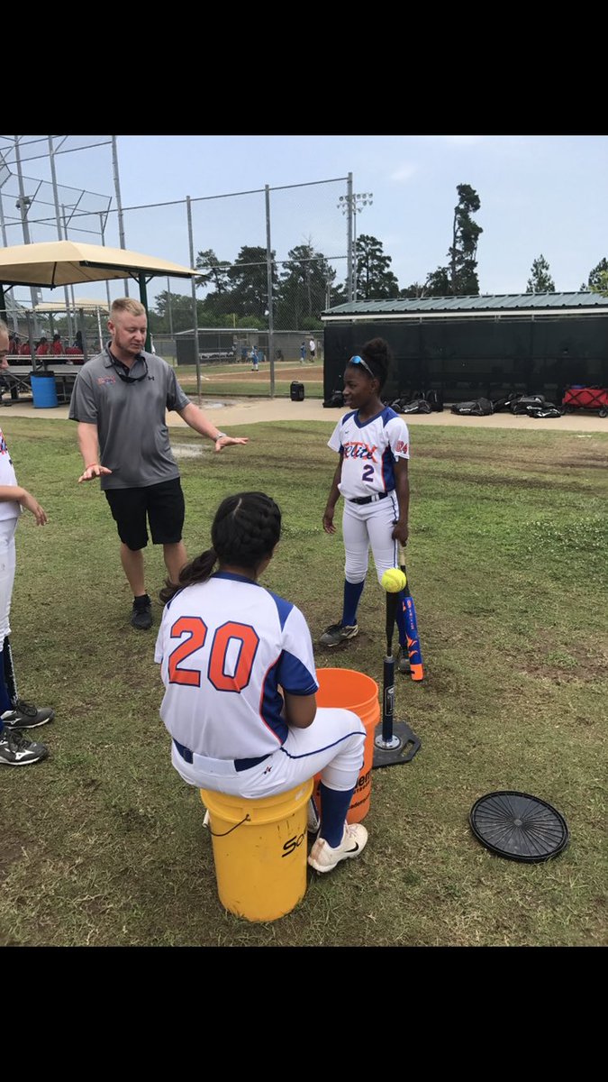 alliewill2024's tweet photo. Happy Coach’s Day to Coach @EricHays86. He’s been my coach since I was 7 years old!!  Thanks for  always believing in me and for helping me reach my goals.  #emcelite #etxelite06 #texasbombersgoldhays #scrapyarddawgs #impactgoldnationalhays https://t.co/bq0vK3FRFB