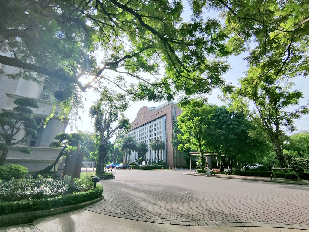 🌿🌱☀️ #มหาวิทยาลัยธุรกิจบัณฑิตย์ #DPU มหาวิทยาลัยเอกชนที่มีพื้นที่สีเขียวมากที่สุด #greencampus #greenuniversity #Dek64 https://t.co/voAiIvtymR