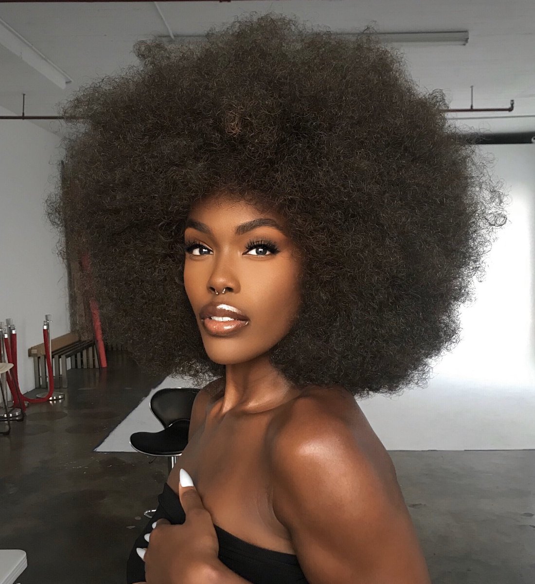 tanerelle's tweet photo. don’t work for nobody but me ✨ https://t.co/TiHGqsZrYR