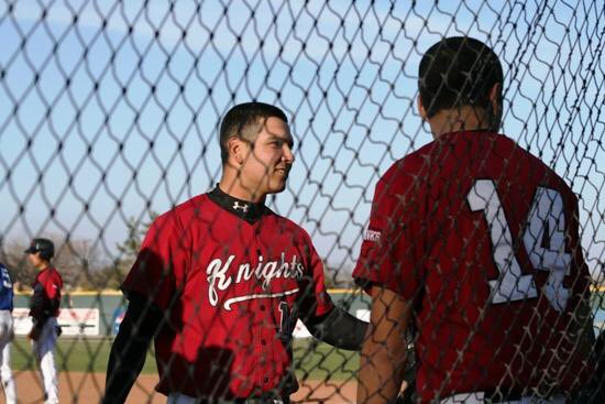 OJGarcia12's tweet image. It #AlumniWeek in #TheDistrict 
Then and Now Tuesday... from playing in between the lines to coaching from the outside! #KingdomOfChampions