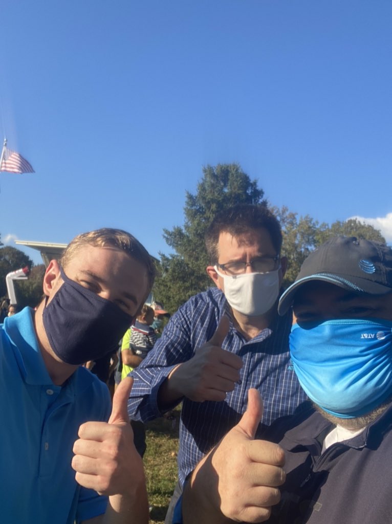 RRCrawfordCT's tweet photo. Great time at National Night Out in Guilford supporting our first responders and our community!  #ourne #guilfordct @MattHoeyGFD @jackmoan @pnixnix https://t.co/QBgWiChtPg