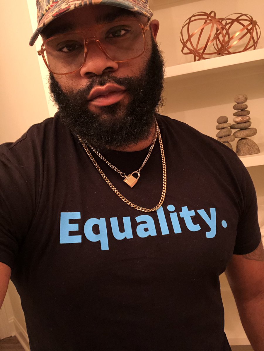 The front of this shirt speaks SO much volume. #TShirtTuesday #TuggleNation #SmithSquad #att #equality