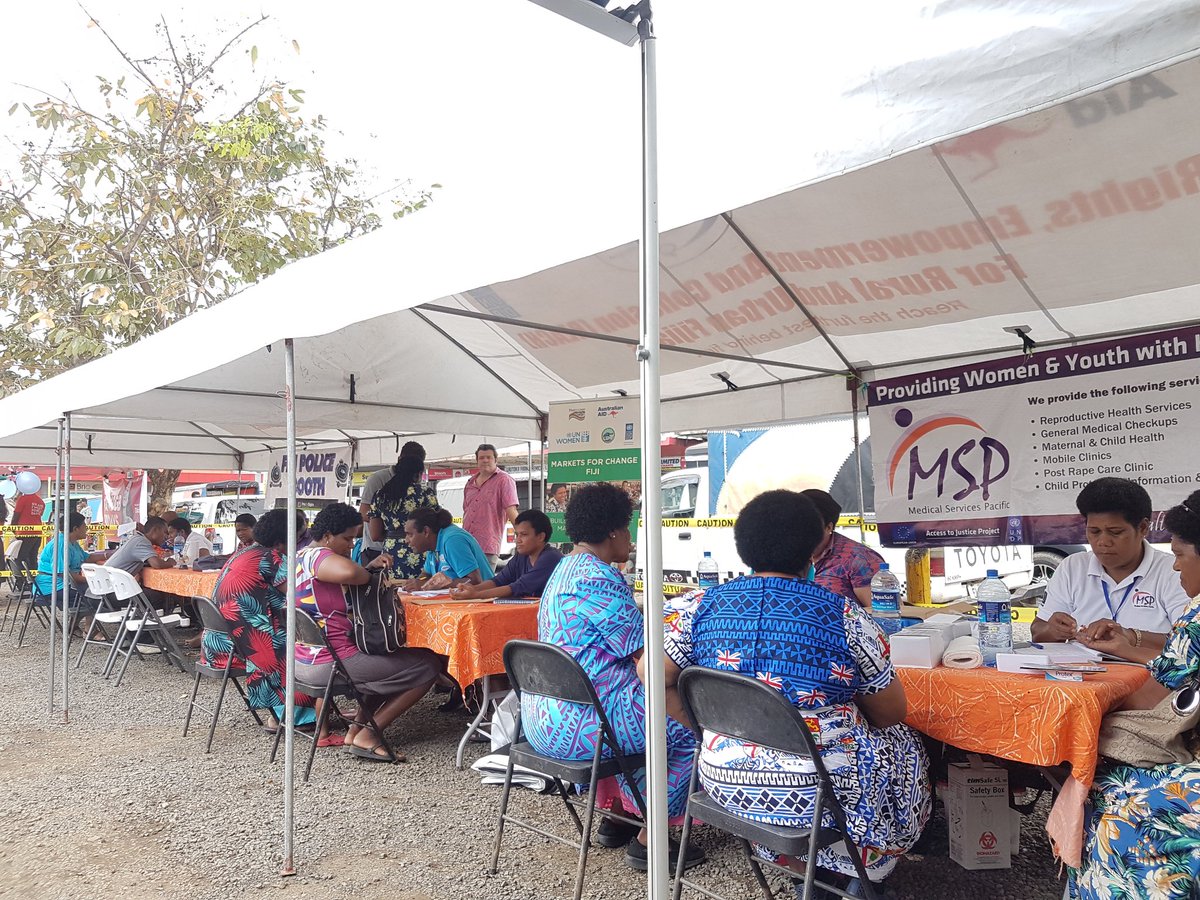 MouPeters's tweet photo. Awareness raising &amp; Mobile Service delivery is reaching the #marketvendors in #lautoka with #FijiREACH #SDG5 #SDG16 @UNDP_Pacific &amp; @unwomenpacific #MarketsForChange supported by @dfat @MFAT @CanadaDev https://t.co/LFTRpQYjej