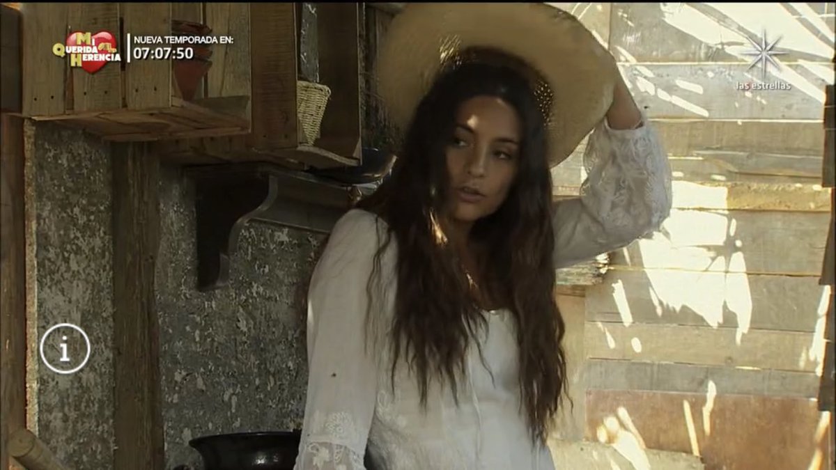 mundobrecocdmx's tweet photo. Un #CorazónIndomable 🐒 por #LasEstrellas lunes a viernes 2:30pm
#anabreco #anabrenda #CI #salvajita #maricruz #werca @anabreco ❤️ https://t.co/zSpQbdgv5z