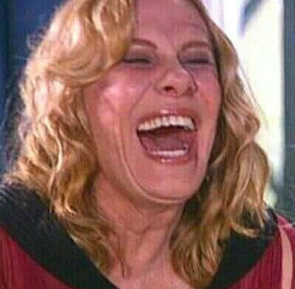 joaofogacaa's tweet photo. EU VENDO QUE O JULIANO DEU UM TIRO NO PRÓPRIO PÉ INDICANDO A JOJO
#RocaAFazenda https://t.co/UAEiNxMebg