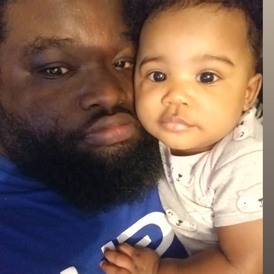 Coach_Williams1's tweet photo. My lump lump is growing up too fast... She is now 10 months old.  This child is 100mph from the time she wakes up til the time she goes to sleep.  @bssldy2 #JorjaRaye #WilliamsStrong https://t.co/hrvSMxXQrI