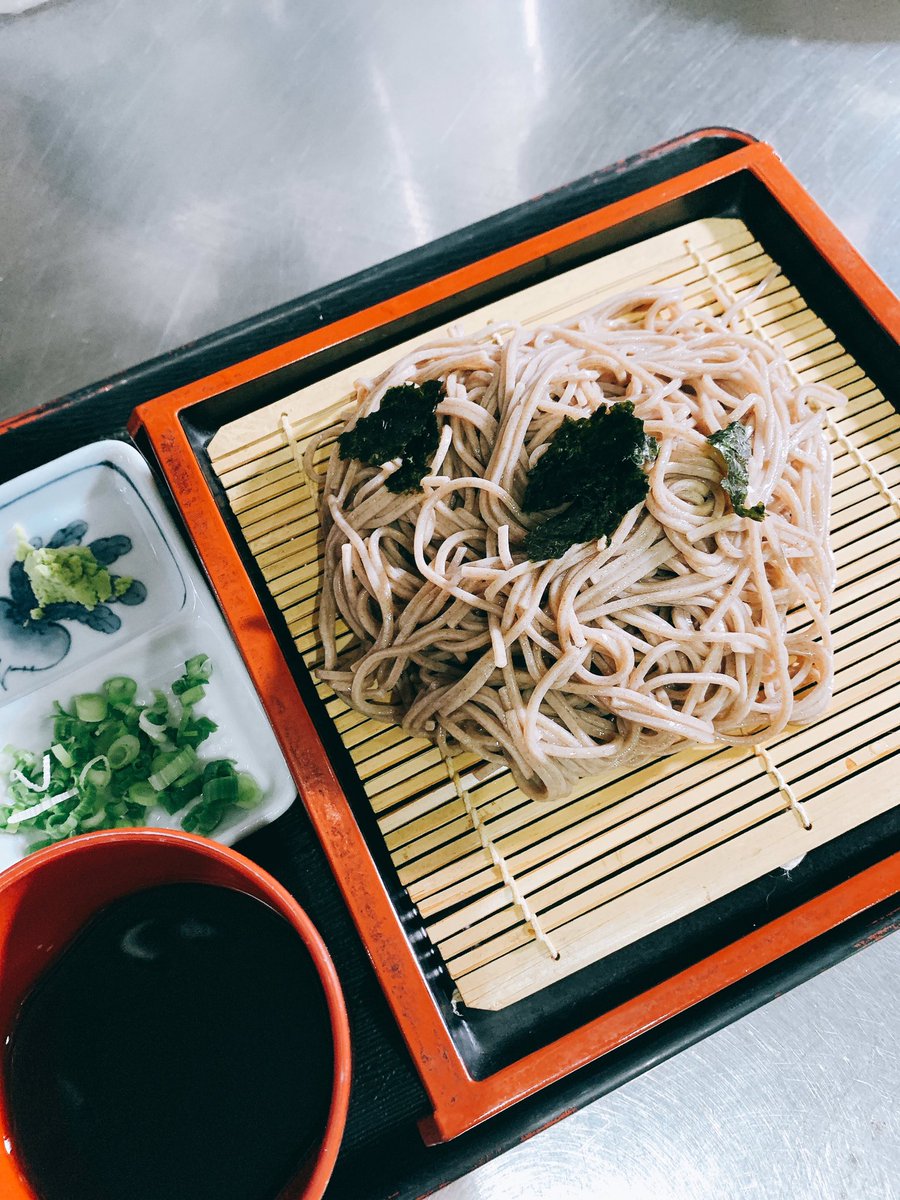 ebisu_la's tweet photo. #salmonsashimibowl 
#coldsoba 
#greensalad 
・
・
・
#ebisujapanesetavern #littletokyo #losangeles #japaneserestaurant #japanesefood #foodie #foodporn #eeeeeatla #takeout #delivery #instafood #outsideseating #patio https://t.co/iygvD3BaCx