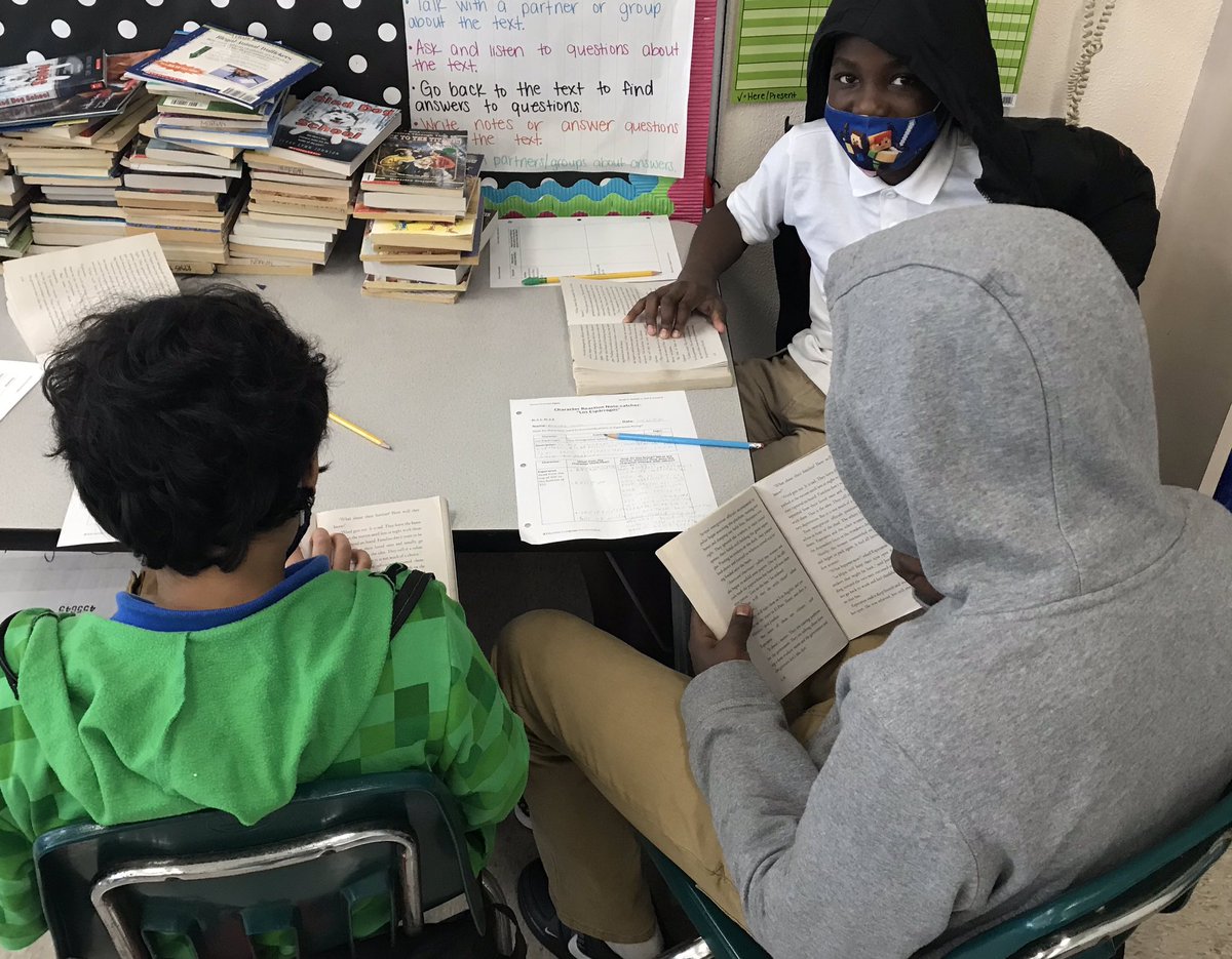 MrsMorgan_EDU's tweet photo. Can we talk about the work ethic I saw this morning? 📖📝
Ss collaborated to analyze character reactions to the immigration sweep in #EsperanzaRising. Good discussion & teamwork all around! 👏🏼
@ELeducation @HCPSForestHills
#PantherPride #BrightBunch #CageBusters #HumanRights https://t.co/8npTLzHuf4