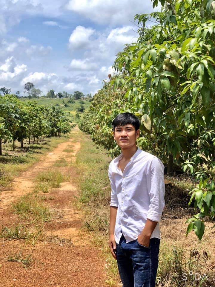 Bong (ណាំឈៀវ) tweet media