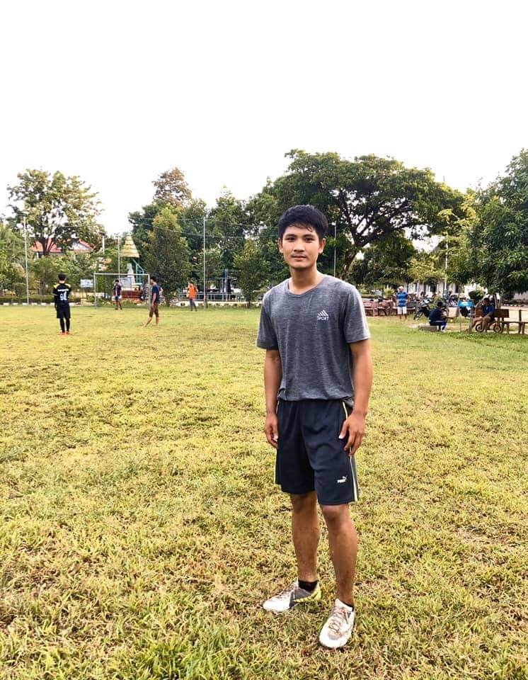Bong (ណាំឈៀវ) tweet media