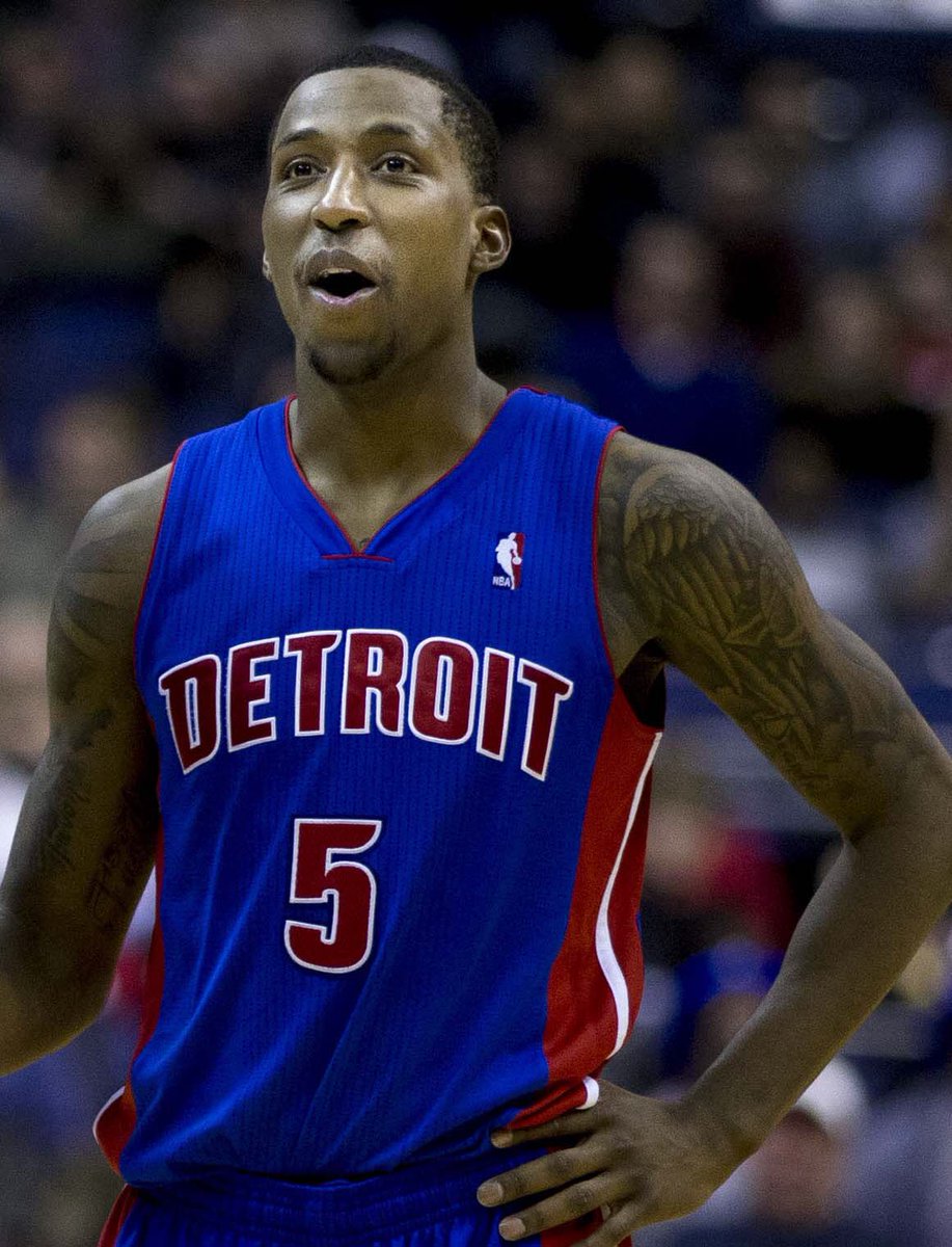 brandonengel_'s tweet photo. My grandpa had Rookie KCP, my dad had playoff KCP, I have future nba champion KCP https://t.co/RQjBPU3jWX
