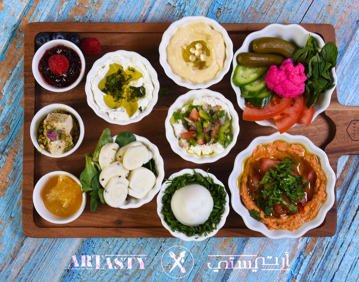 artasty_sa's tweet photo. صباح الخير 🌞
نستقبلكم في آرتيستي بقائمة فطور مميزة يومياً (ماعدا يوم الجمعة) من الساعة 6:30 صباحا
#الرياض #مطاعم_الرياض #مقاهي_الرياض #مطاعم_فطور_الرياض #riyadh #riyadhrestaurants #riyadhcoffeeshops #riyadhbreakfast #riyadhbreakfastspots #riyadhbreakfasts https://t.co/shPJjyU0EL