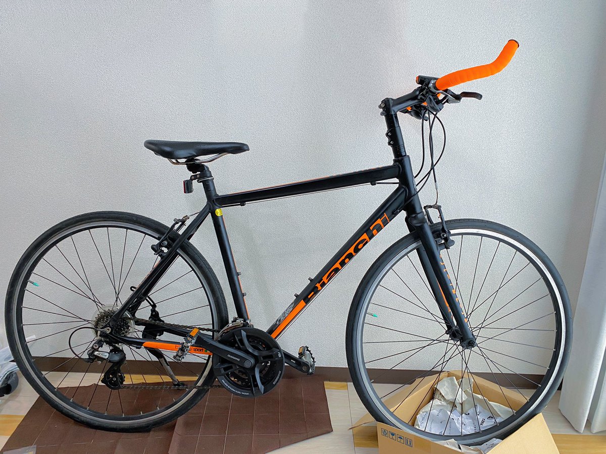 いれみ 無事にブルホーン化完了しました 世界一かわいいしかっこいい仕上がりだー Bianchi クロスバイク ロードバイク ブルホーン かわいい かっこいい