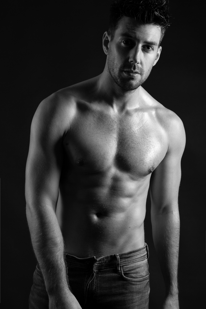 Anthony_Lorca's tweet image. Push yourself because no one else is going to do it for you.

Photo: Veronica Ramirez
#anthonylorca #malemodelscene #studiophotography #malephysique #bwstudiophotography #menmodels #shirtlessmodel #madridmodelo #malemodelphotography #malemodelshoot #fitnessmodel #modelos #model