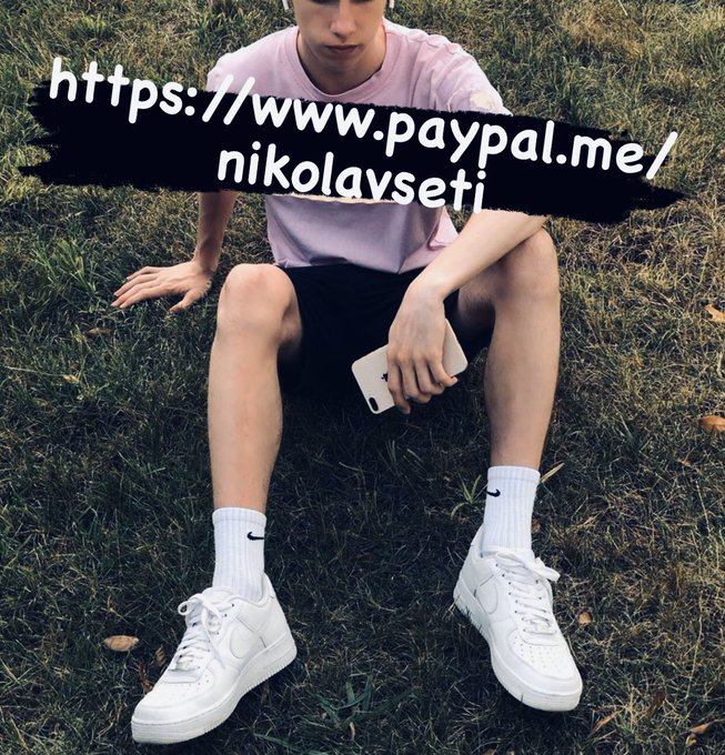 to pay for Skype shows or anywhere else that suits you (kik, snap, Instagram ...) 💰✅🎥  or for a little