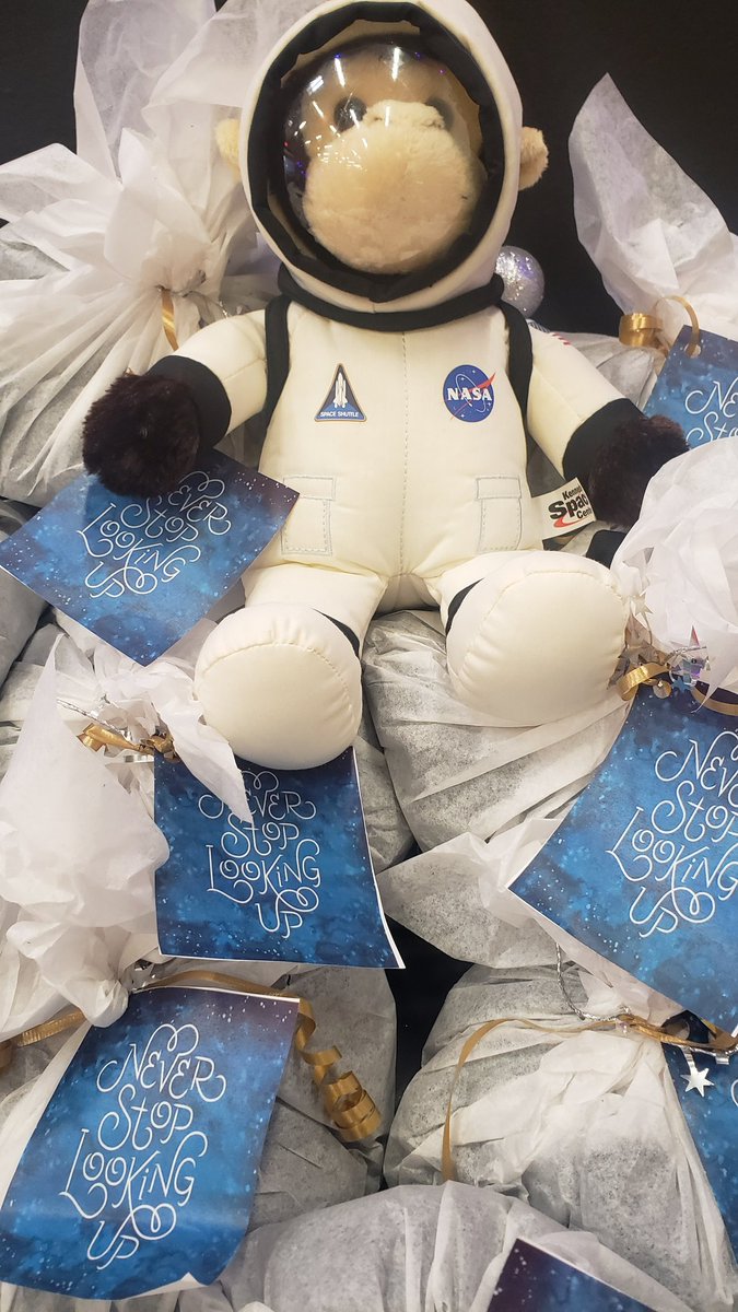 This little guy just landed on the Moon to drop off some presents #CamandFriends2020 <a href="/localita39/">Marlene Mejias</a> <a href="/cardaci_michele/">Michele Cardaci</a> <a href="/SmithtownHD/">Smithtown Home Depot</a> #HomeDepot