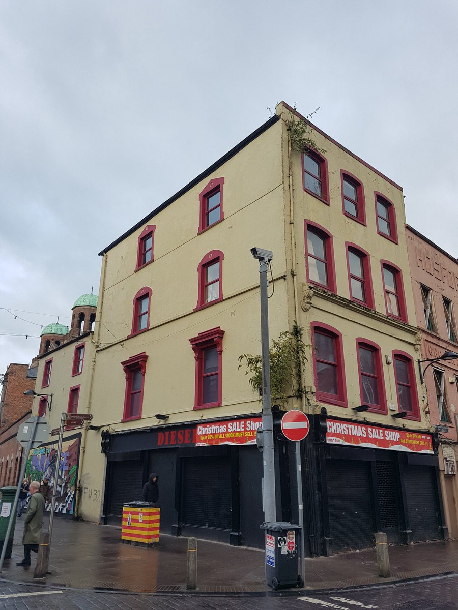 another vacant building in the city centre, this one is in the historic spine of CorkNo. 117 on this thread  #regeneration  #economy  #wellbeing  #meanwhileuse