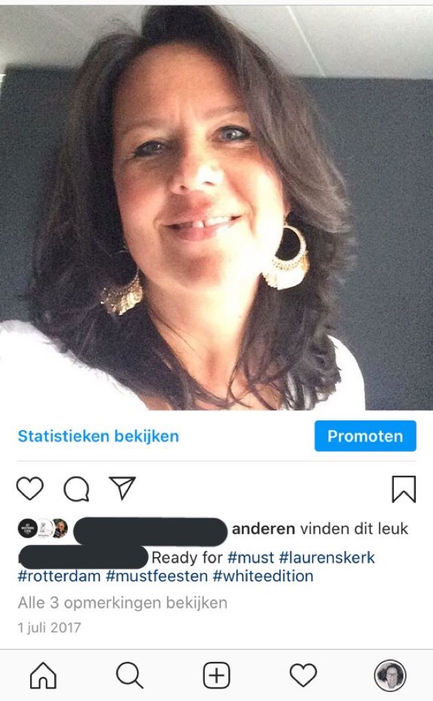 Macamaatje's tweet photo. My #firstinstagram post, klaar om te gaan feesten op #must white party in de Laurenskerk. Wat een een geweldige avond! https://t.co/KPFTosJPfT
