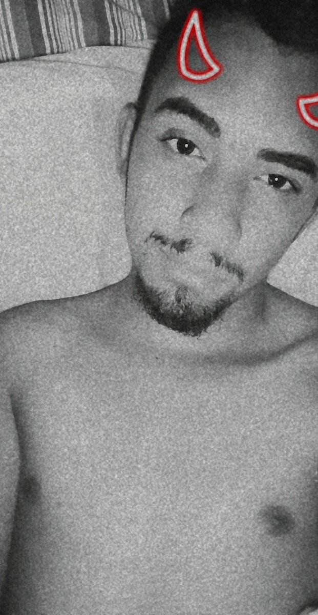 Matheus87127987's tweet photo. #BoaNoite https://t.co/5rQyTKS6o4