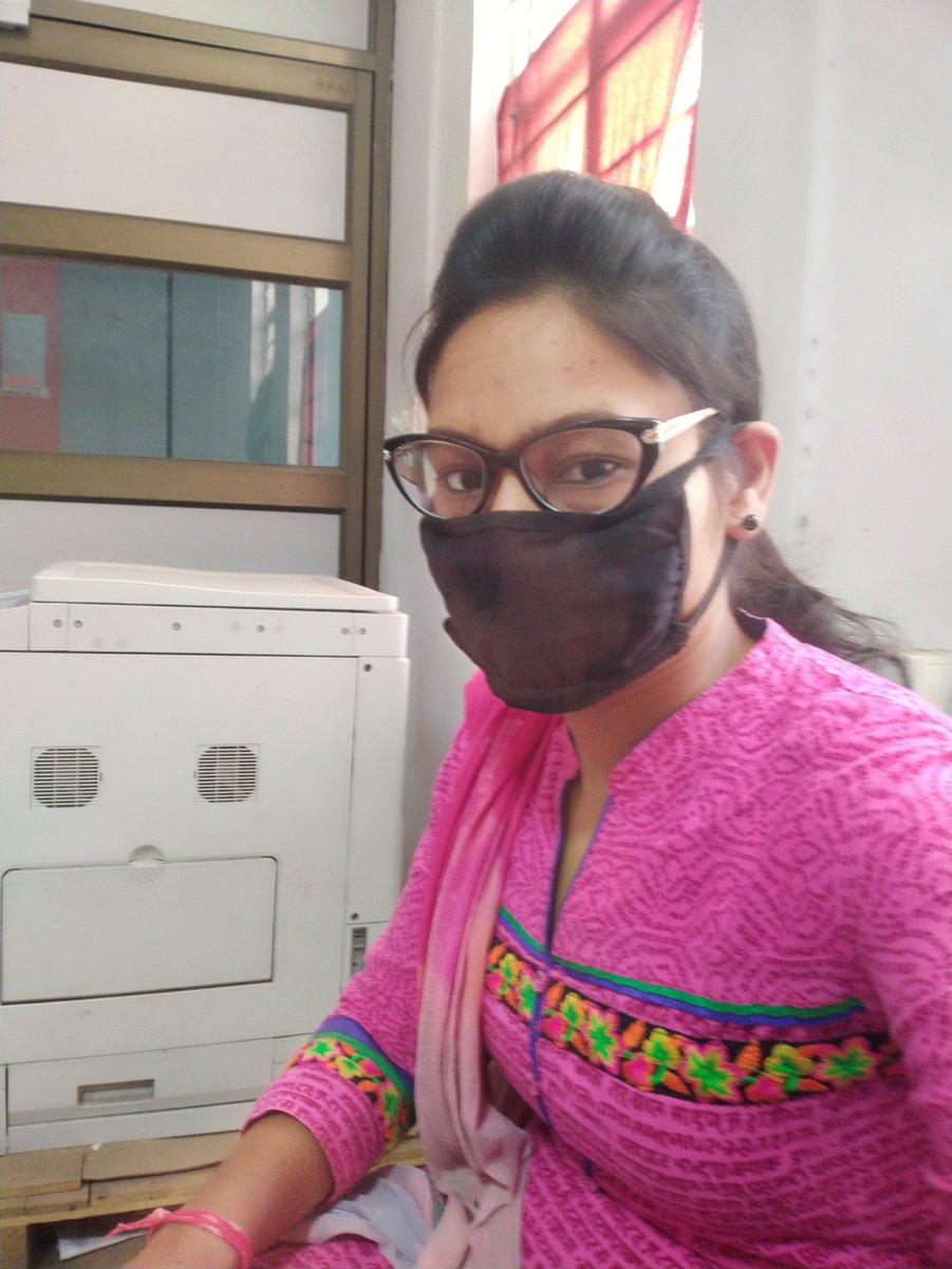 मेरे हक के लिए मेरा  सत्याग्रह सरकार। हम छोटे अल्प वेतनभोगी कर्मचारियों की बात सुने सरकार। सरकार ध्यान आकर्षित करने के लिए #एक_सेल्फी_सरकार_ध्यानाकर्षण_सत्याग्रह_के_नाम
<a href="/ashokgehlot51/">Ashok Gehlot</a> 
<a href="/RahulGandhi/">Rahul Gandhi</a> 
<a href="/Barmer_Harish/">Harish Chaudhary</a> 
<a href="/GovindDotasra/">Govind Singh Dotasra</a> 
<a href="/zeerajasthan_/">ZEE Rajasthan</a> 
<a href="/1stIndiaNews/">First India News</a> 
<a href="/News18Rajasthan/">News18 Rajasthan</a>