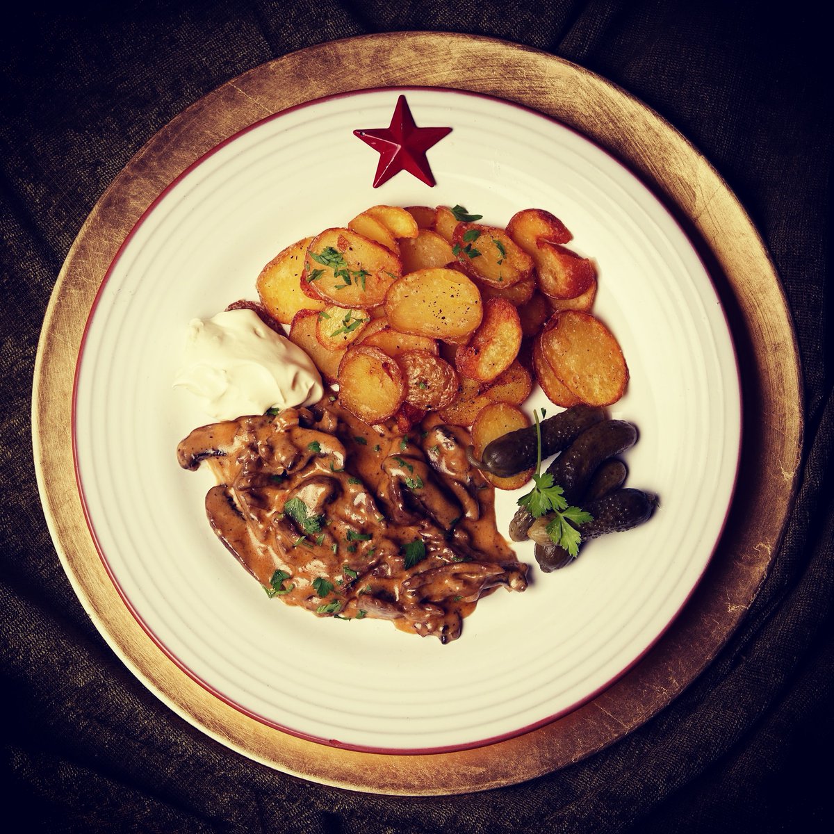 doftochsmak's tweet photo. Laga något gott och enkelt! Gör en Stroganov!

https://t.co/bOQkhmJIKM https://t.co/rDD3pj6hlC