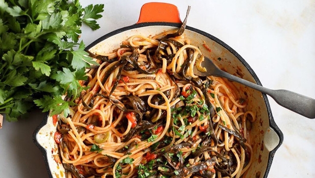 AtlanticKitchen's tweet image. Try this super easy and seriously delicious take on the traditional recipe of Pasta Puttanesca. 🍝🙋‍♀️
atlantickitchen.co.uk/blogs/news/rec…