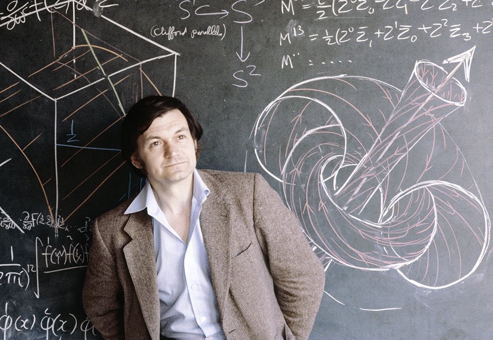 Amazing that even in class full of genius, sir roger Penrose’s students still found time to draw elaborate willies on the blackboard!!