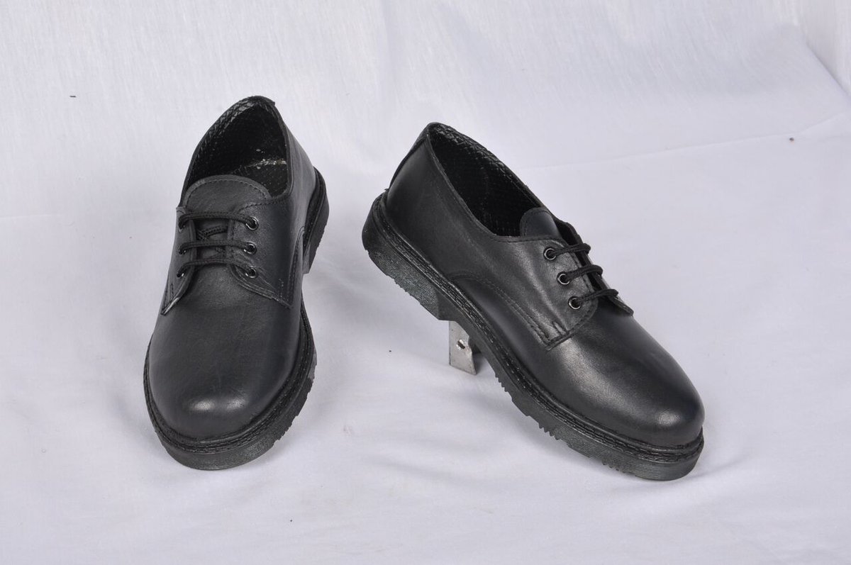 Top of the morning !

Are you doing a GOOD job looking after your LEATHER School shoes?