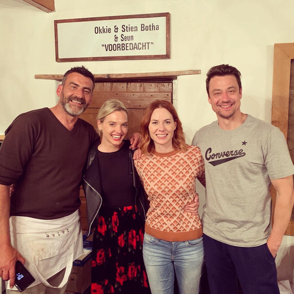 AnelAlexander's tweet photo. Dankie ‘Klein Karoo 2’! Old friends, new friends, fun was had on (but mostly off 😜) set. Thank u to the incredible staff @SwartbergManor for taking such good care of us &amp; @LerouxVV for not just feeding our bellies but our souls too. #Scene23 hoe lyk dit met ’n ‘Klein Karoo 3’? https://t.co/eETs2BDEqZ