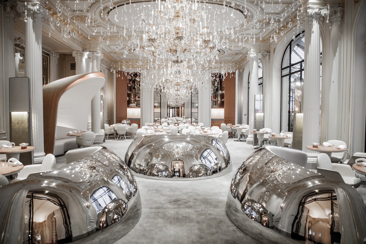 Alain Ducasse Paris presents "Déjeunalité"; a unique and original experience of "Naturalité" in the exceptional setting of the Alain Ducasse at Hotel Plaza Athénée restaurant.
9 asperities, a glass of champagne, a wine pairing and a coffee, for 175 euros.
https://t.co/6qJGQlYZKZ https://t.co/vqQ0SqGdBa