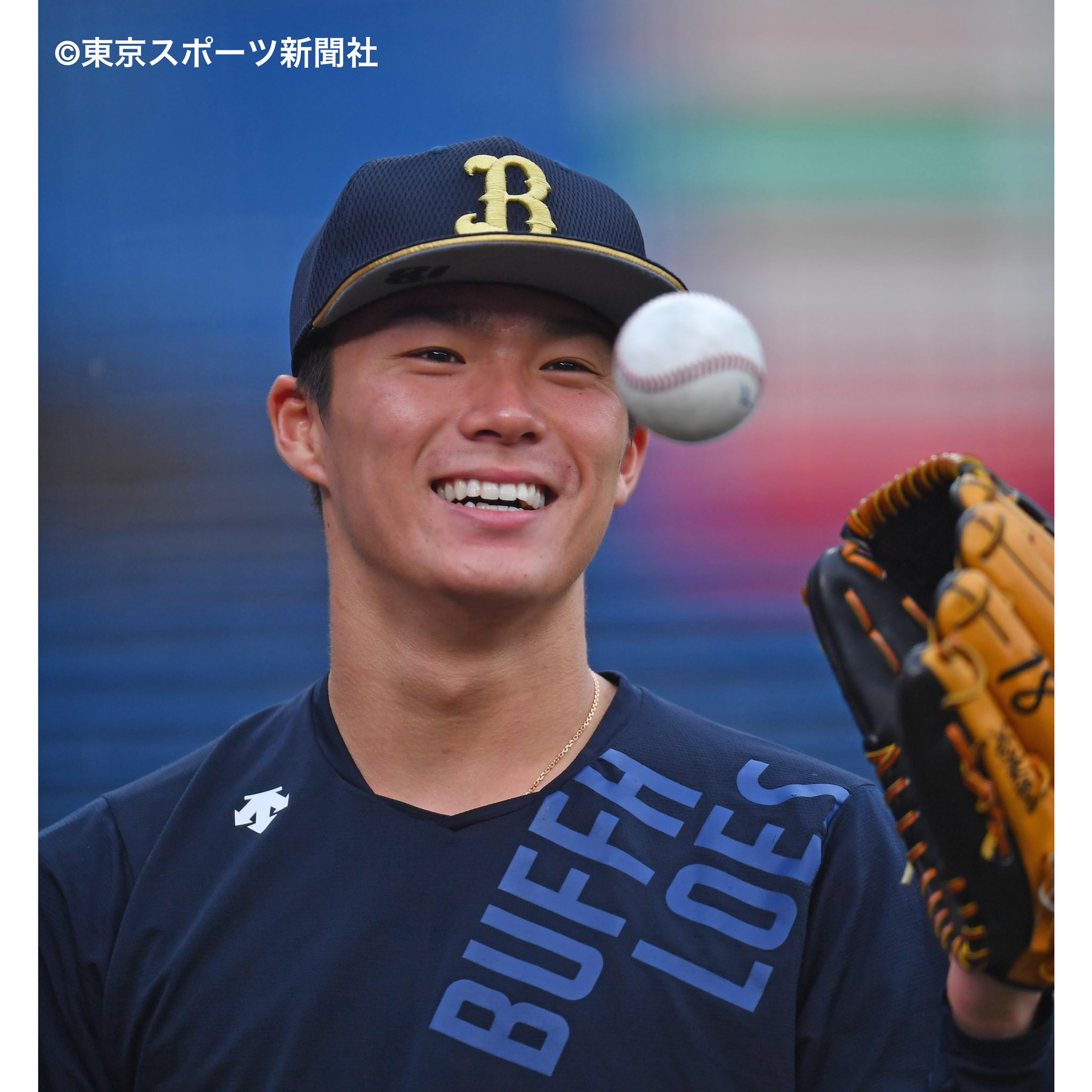 オリックス 2022 パリーグ優勝記念 缶バッジ 山本由伸 山岡泰輔